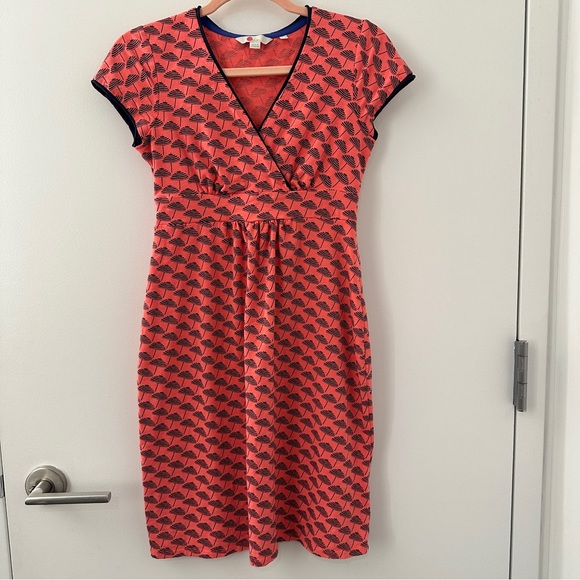 Boden Umbrella Print Dress Size 4 Petite 4P Small Petite SP - Picture 1 of 4